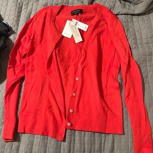 Banana republic premium yarn button down cardigan sweater